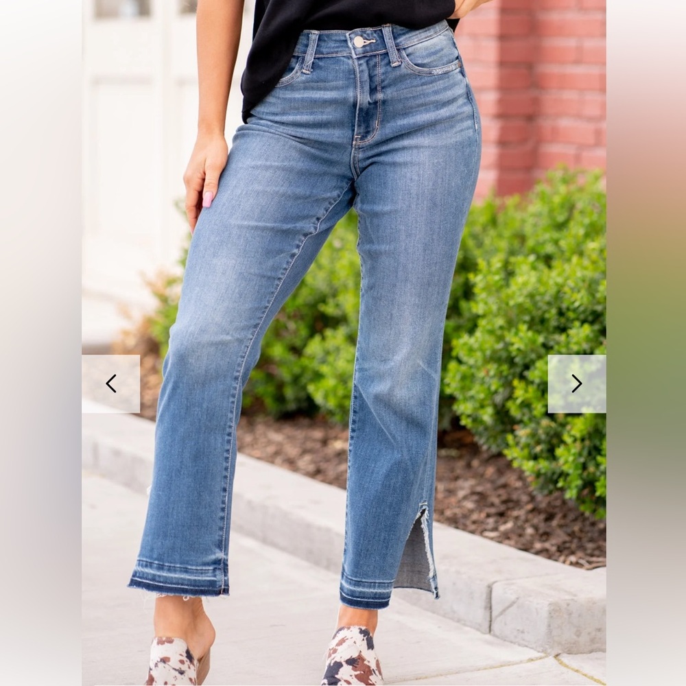 Judy Blue high rise released hem straight leg jeans. Size 14.